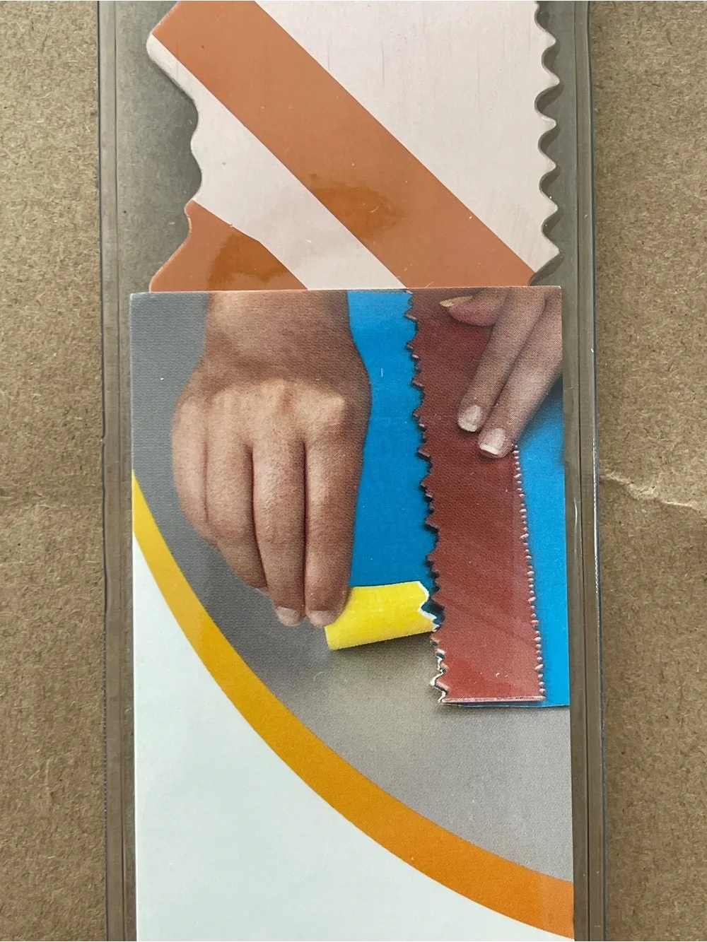 FISKARS Paper Tear Edger Small & Large Designs Deckle